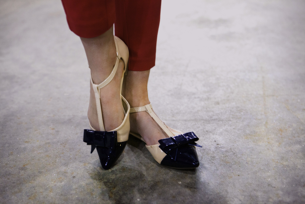 Style Indigo patent ballerinas