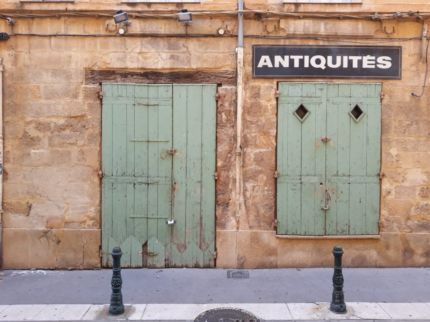 Streets of Marseilles, an antiques store